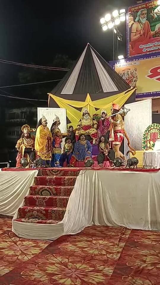 प्राचीन श्री रामलीला मैदान हल्द्वानी में श्री राम सुग्रीव मित्रता, बाली वध और लंका दहन की लीला का मंचन...