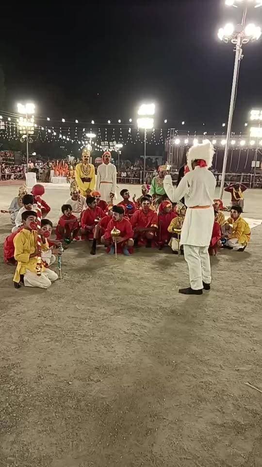 प्राचीन श्री रामलीला मैदान हल्द्वानी में श्री राम सुग्रीव मित्रता, बाली वध और लंका दहन की लीला का मंचन...