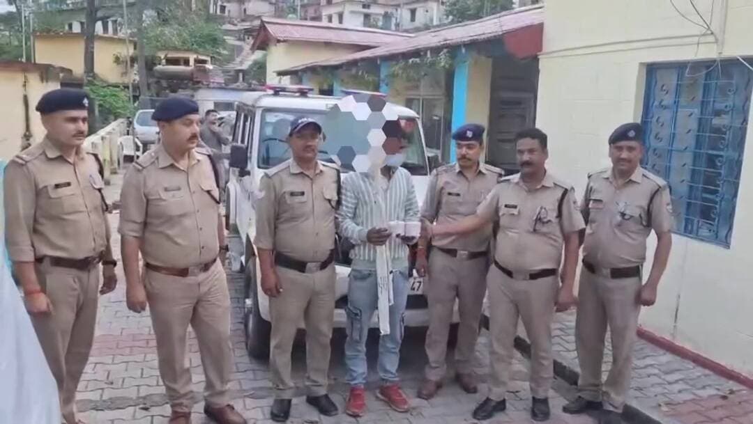 चमोली: कर्णप्रयाग में 10 हजार के विवाद में युवक की हत्या, आरोपी गिरफ्तार