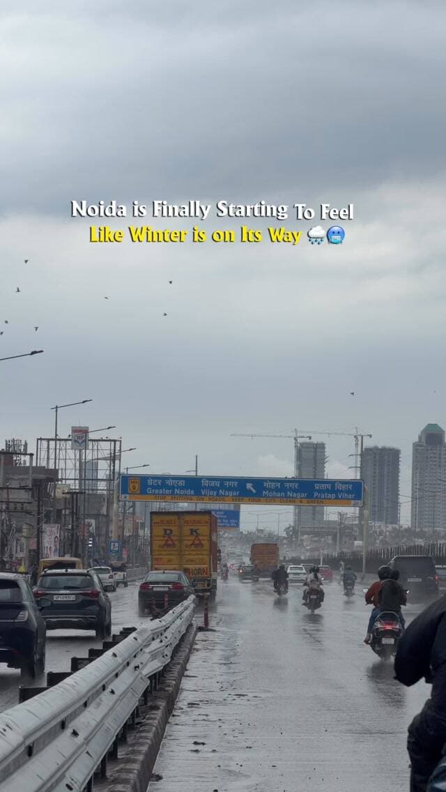Noida is Finally Starting to Feel Like Winter is on Its Way 🌧️🥶
#noida #insta #instagram #explorepage #instagood