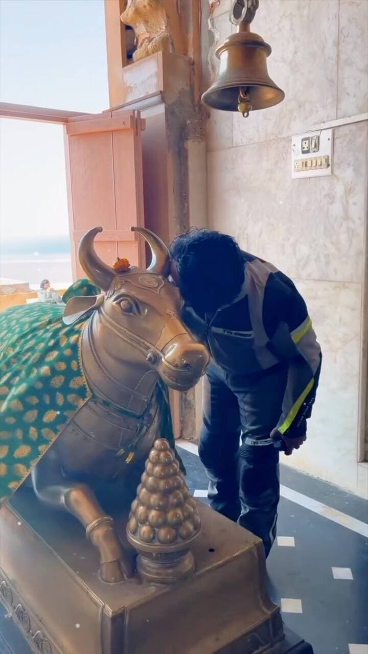 ગુજ્જુ 2.5 word Name, Sounds like Monster
#gujjurider #puspa #himmatnagar #bikerider #travel