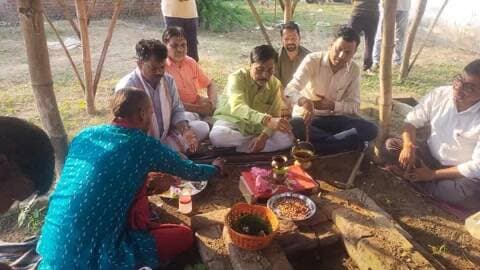 चंदिया: चंदिया के वार्ड 14 में सामुदायिक भवन का भूमिपूजन, विधायक शिवनारायण सिंह ने रखा विकास का बीड़ा