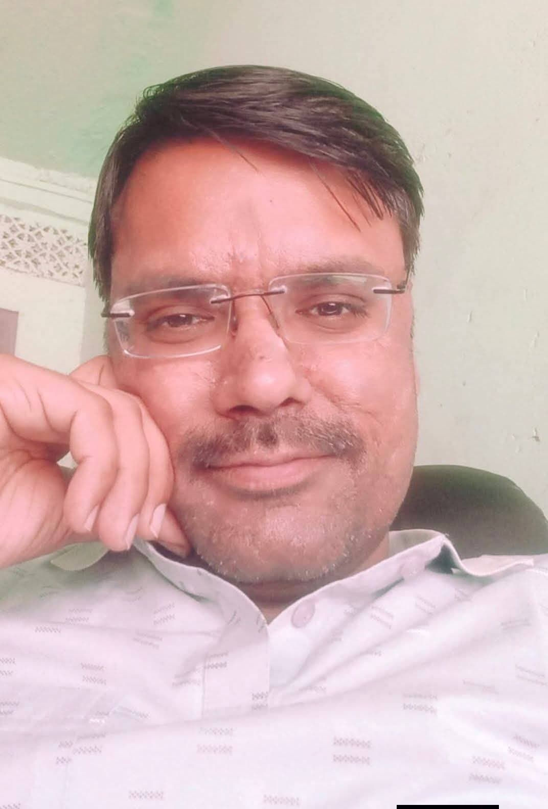 Rajneesh Jain जी एक प्रयास घर वापसी मालपुरा डिगी को जन्म दिन कि शुभकामनाए उज्ज्वल भविष्य कि कामना करते हैं खूब आगे बढ़ते रहे