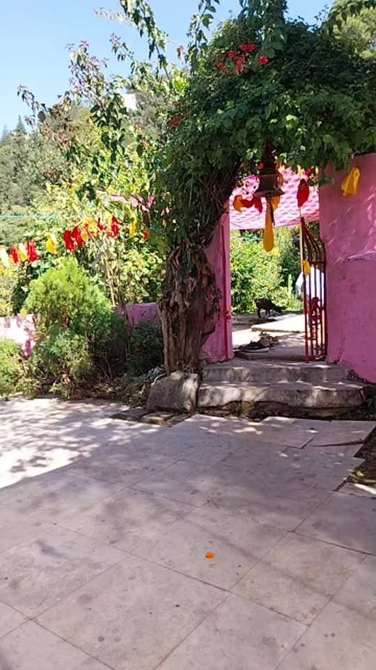 पोखरी विकासखंड के चमोठी गांव की आराध्य देवी चण्डिका देवी की दिवारा यात्रा शुभारंभ की तैयारियां अंन्तिम चरणो में।