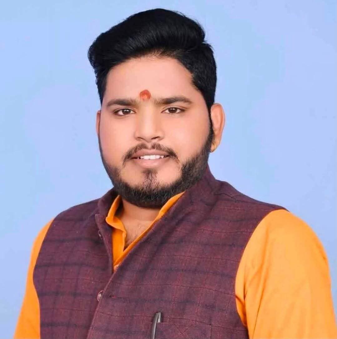अति प्रिय सिद्धान्त यश मिश्र को जन्मदिन की बहुत बहुत बधाई एंव हार्दिक बधाई एंव शुभकामनाये......🎊🎂🎂🎉💐
ईश्वर आपकी हर मनोकामना पूर्ण करे...🙏
<nis:link nis:type=tag nis:id=happybirthday nis:value=happybirthday nis:enabled=true nis:link/> 🎉🎉🎂