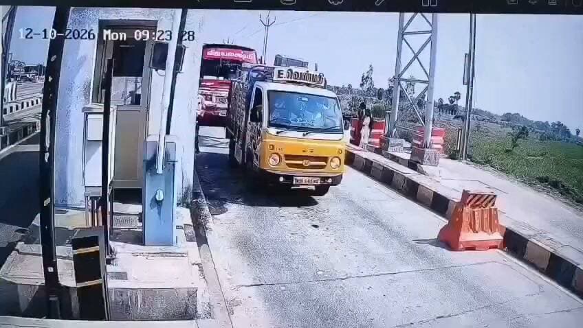 🚘बिना पैसे दिए टोल क्रॉस करने का नतीजा देखिए वीडियो🚘👇👇