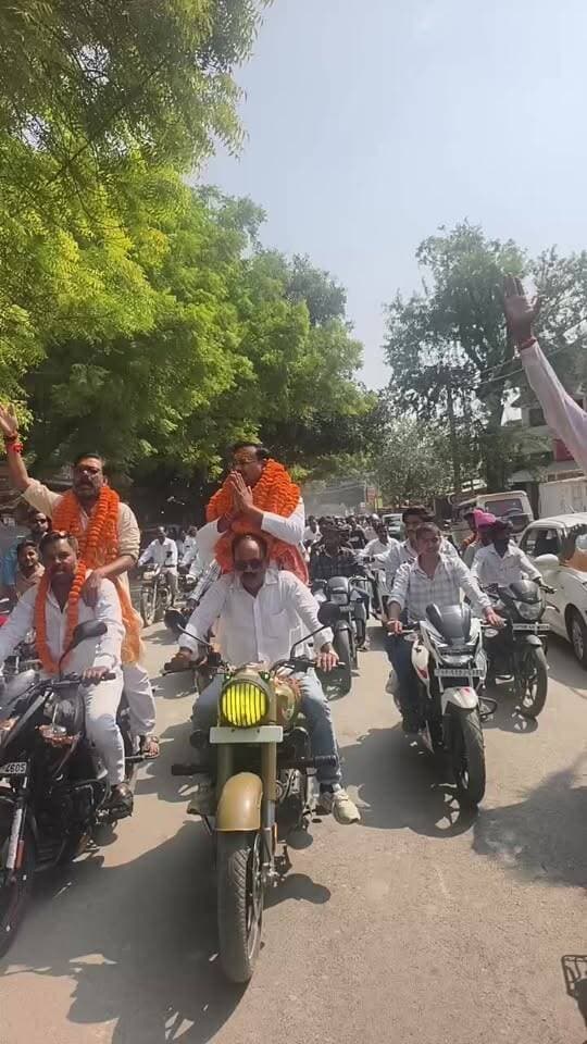 भाजपा के पिछड़ा वर्ग के प्रदेश मंत्री आनंद गुप्ता मनोनीत होने के बाद स्वागत समारोह में उमड़ा जन सैलाब हजारों की संख्या में शामिल लगाए जिंदाबाद किनारे
