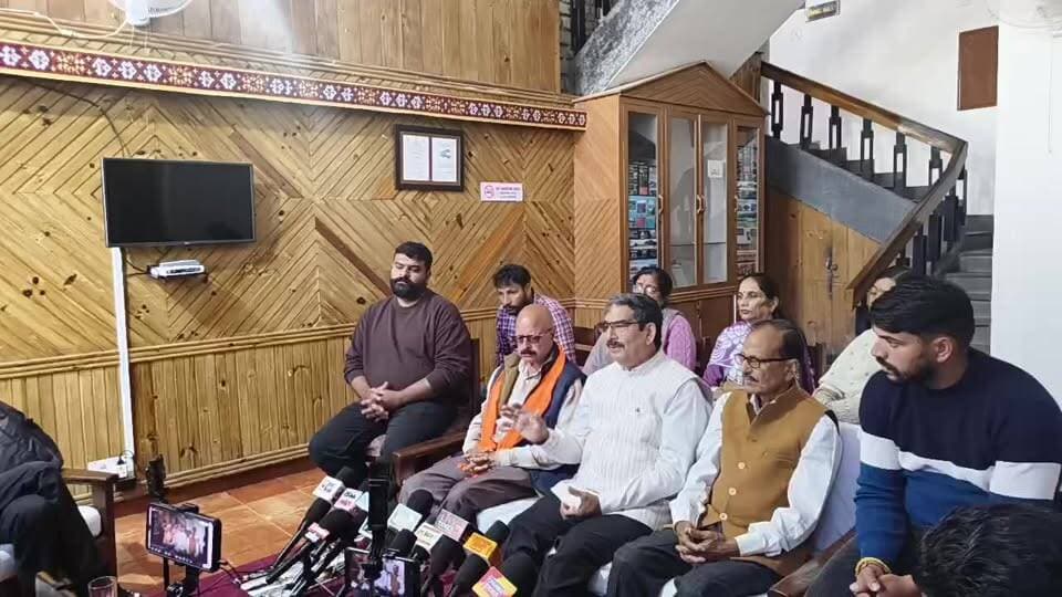 विहिप के प्रांत अध्यक्ष डॉ केशव बोलें जिला परिषद के उपाध्यक्ष लियाकत ने गौहत्या पर इस मामले में संलिप्त लोगों के घरों पर बुलडोजर चलवाने को लेकर दिया था बड़ा बयान- Live