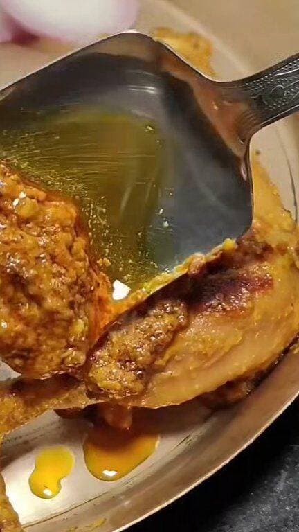 পূজো তে এসব খাবো বলেই তো আগে থেকে ওজন কমাই।।