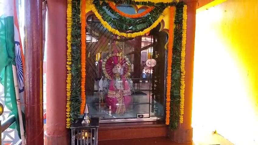 नाहन: त्रिलोकपुर मंदिर में सातवें नवरात्र पर 7700 श्रद्धालुओं ने शीश नवाया, 8.28 लाख का चढ़ावा