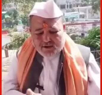 गुटका नहीं मिला तो सीएम से लगाई गुहार #cm #gurka #paanpsand बोले दुगने रेट पर मिल रहा है गुटका। गुटके को खुला छोड़ दो। बड़े नशों पर लगाओ रोक #hightlightfollowers #followersnonfollowers #gutkapremi