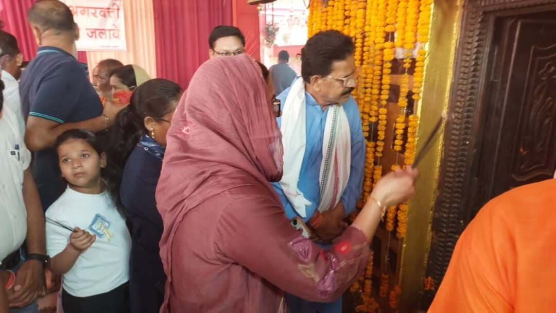 कलेक्टर ने अड़भार में मां अष्टभुजी के किए दर्शन, मंदिर परिसर की व्यवस्थाओं का लिया जायजा, श्रद्धालुओं की सुविधा के लिए दिए निर्देश
#नवरात्रि
#Saktidist
#sakti