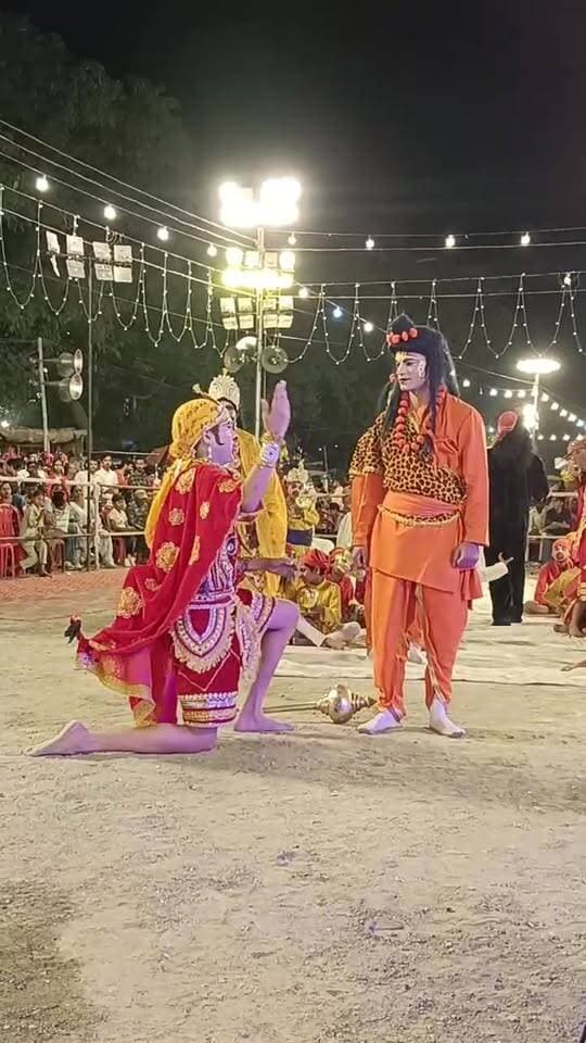 श्री रामलीला मैदान हल्द्वानी में सेतुबंध और अंगद रावण संवाद की लीला..