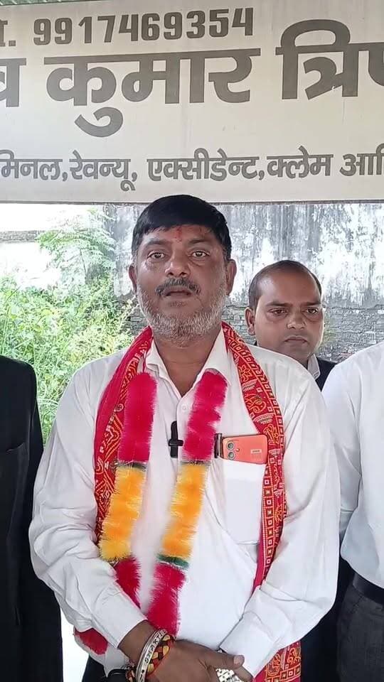 #सितारगंज_बार_एसोसिएशन के #चुनाव_संपन्न।
#शक्ति_प्रताप सिंह-#अध्यक्ष
#प्रकाश_पांडे -#सचिव
#रमेश_कांत प्रभाकर-#कोषाध्यक्ष
#राजा हालदार-#कनिष्ठ सदस्य।
#निर्विरोध निर्वाचित पद
पांच पदों पर प्रत्याशी पहले ही निर्विरोध निर्वाचित
#वरिष्ठ उपाध्यक्ष- #जावेद_अख्तर,
#उपाध्यक्ष - #सुचित्रा देवी,
#वरिष्ठ सदस्य प्रथम पद-#टीना
#वरिष्ठ सदस्य द्वितीय पद-#मोबीन अली
#कनिष्ठ सदस्य द्वितीय पद-#रेचल
जारीकर्ता:
एडवोकेट #हरीश-दुबे
#मुख्य निर्वाचन #अधिकारी
बार एसोसिएशन सितारगंज, जनपद ऊधम सिंह नगर