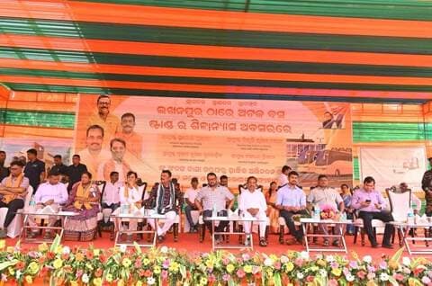 ଝାରସୁଗୁଡା: ଝାରସୁଗୁଡ଼ାରେ 26 କୋଟିରୁ ଊର୍ଦ୍ଧ୍ୱ ଟଙ୍କାର ପରିବହନ ପ୍ରକଳ୍ପ, ନୂତନ ବସ୍ ସେବା ଆରମ୍ଭ