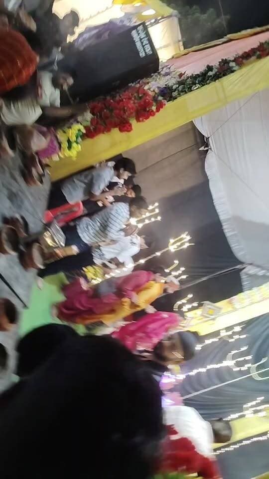 🔴🚩 LIVE 🔱 मालथौन में माँ महाकाली की भव्य आरती, जयकारों से गूंजा अटल मार्केट! 🙏🌺
#माँमहाकाली #जयमातादी #मालथौन #Malthone #Mahakali #LiveAarti #Navratri2026 #NavratriSpecial #MaaKali #JaiMata