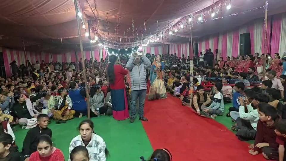 जय श्री रामलीला : अटक फार्म सेलाकुई देहरादून आज छठा दिवस
#follower #highlightseveryone
