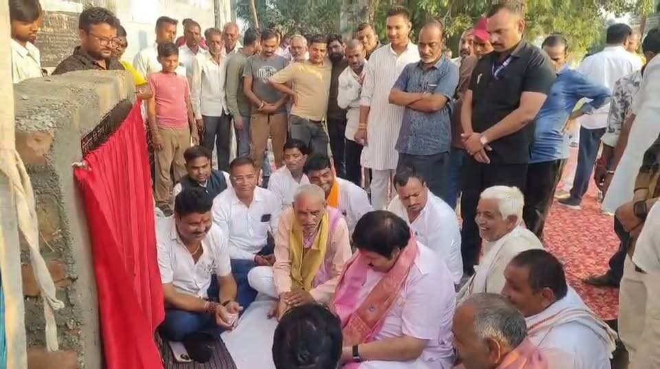 लहार विधायक ने क्षेत्र को दी करोड़ो की सौगात #Elon_Musk #BhindNews #fbreels #भिंड #viralvideos #BreakingNews