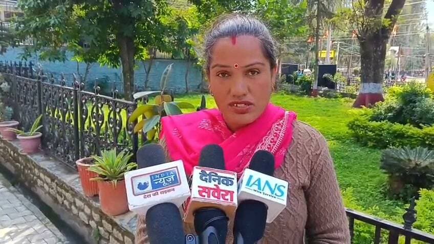 चंबा चुराह नेगी राम ह*त्याकांड, पुलिस कार्रवाई से नाखुश परिजन पहुंचे उपायुक्त कार्यालय, न्याय की लगाई गुहार। Himachal Times TV