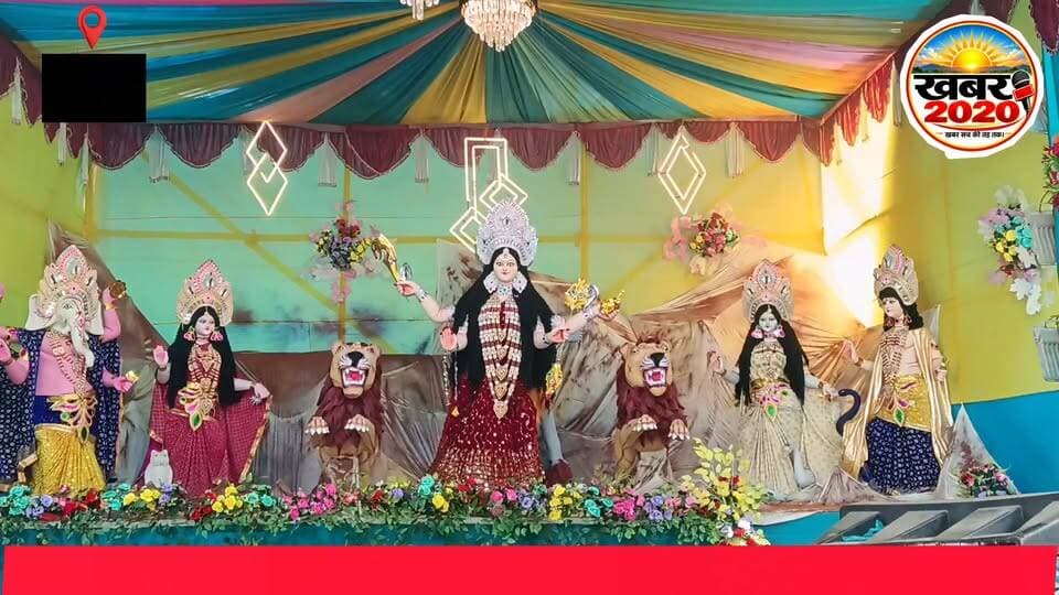 दुर्गा पूजा के सप्तमी के अवसर पर पटना के मनेर में मां दुर्गे की पट खुलते ही उमड़ी श्रद्धालुओं की भीड़, पूजा पंडालों में सुरक्षा के मद्देनजर किया गया पुलिस पदाधिकारी नियुक्त. #trendingpost #durgapuja #patnabihar #policethanamaner #explore