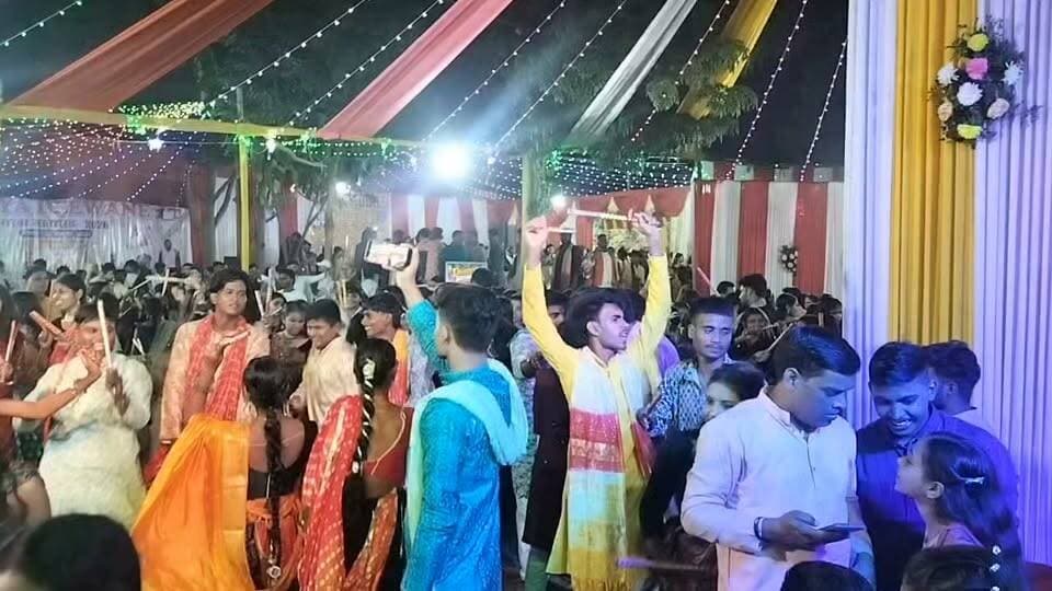 रफीगंज में डांडिया।
