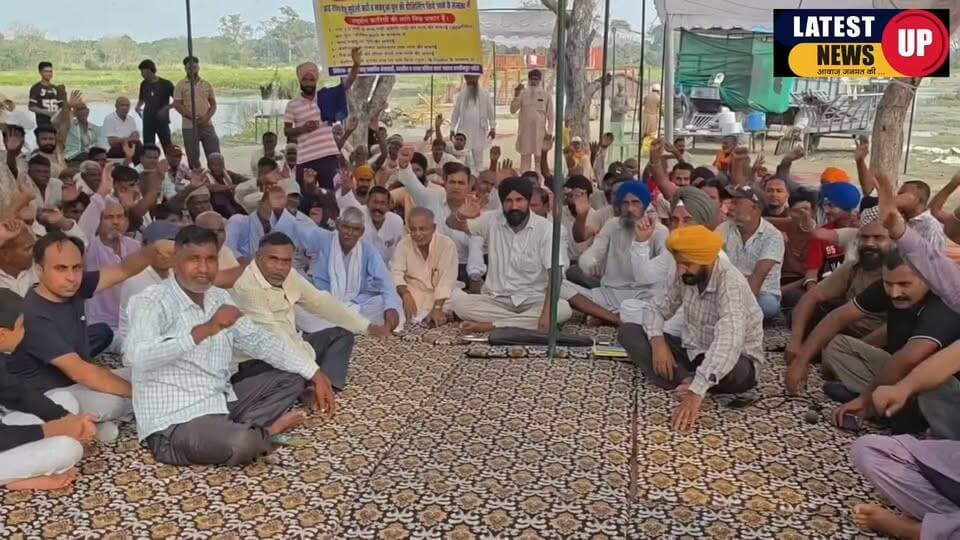 बाढ़ से परेशान अनिश्चितकालीन धरने पर बैठे किसान
#lakhimpurkhirinews
#paliakalankheri
#LatestNews
#UPNews
#dudhwanationalpark
#लखनऊ
#cmyogi_adityanath
#dmkheri
