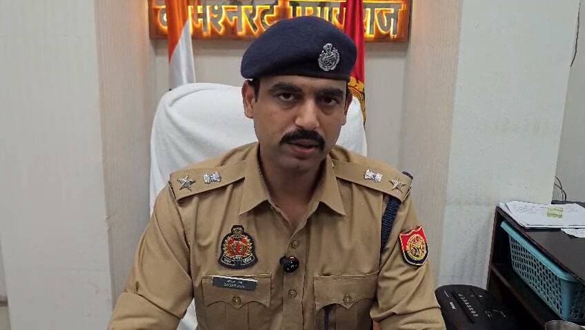 *सार्वजनिक स्थान पर जुआ खेलने वालों के विरुद्ध सघन अभियान चलाते हुए नगर जोन, कमिश्नरेट प्रयागराज के 03 थाना क्षेत्रों-कीडगंज, करैली व एयरपोर्ट से पुलिस द्वारा कुल 22 अभियुक्तों की गिरफ्तारी तथा उनके कब्जे से ताश के पत्ते व नकद रुपयों की बरामदगी के संबंध में पुलिस उपायुक्त नगर, श्री सागर जैन द्वारा दी गई बाइट:-*@