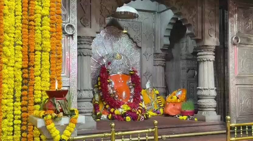 भैरूंदा: केंद्रीय मंत्री शिवराज सिंह चौहान ने किया देवी मंदिर सलकनपुर में पूजा-अर्चना