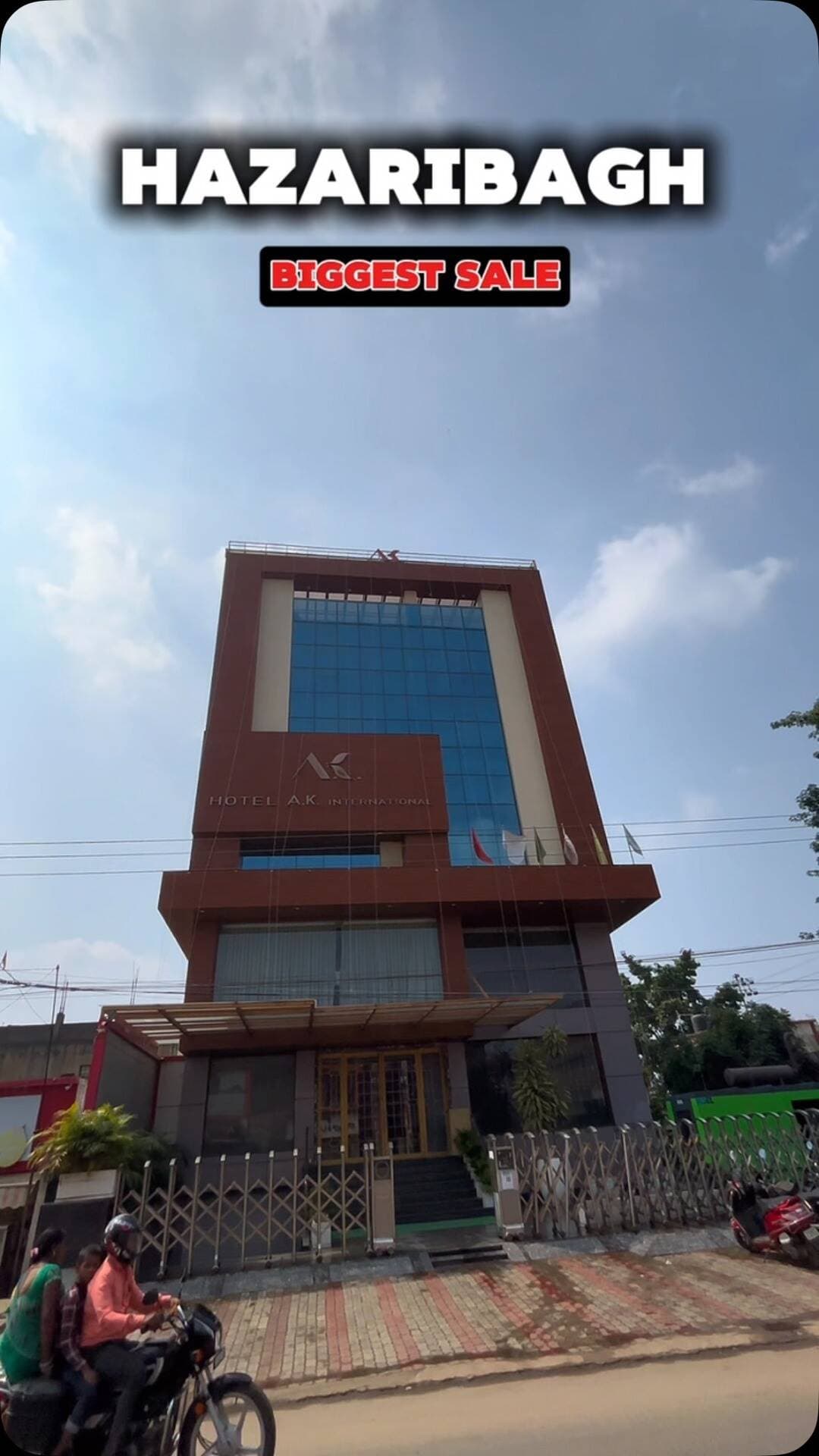 Biggest Sale #hazaribagh #jharkhand #minivlog