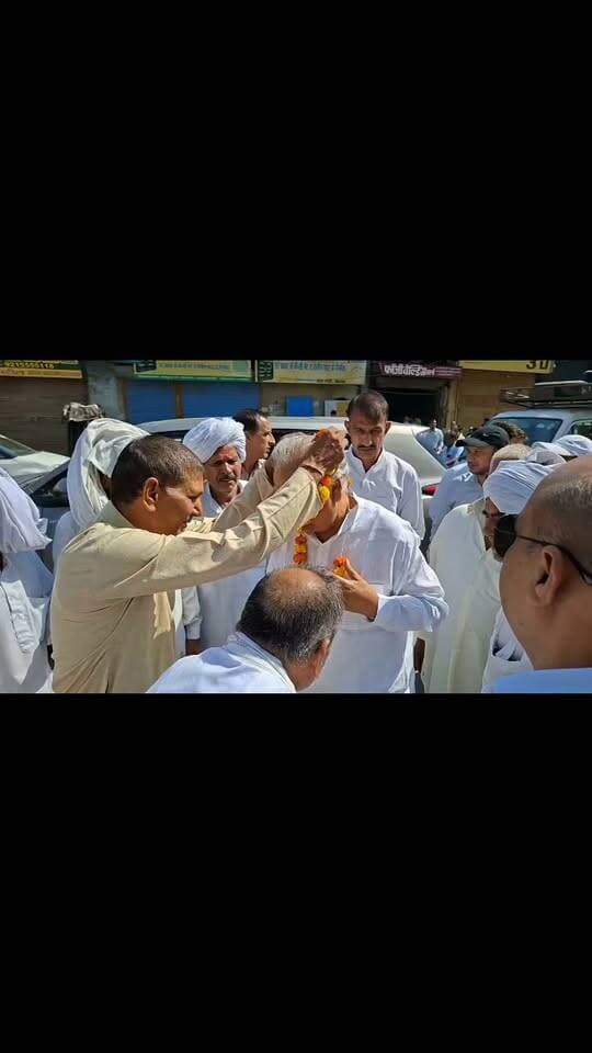 रोहतक में कुलदीप शर्मा की एंट्री,महान संत और महापुरूषों की प्रतिमाओं पर चढ़ाए पुष्प #kuldeepsharma #rohtakmdu #congress