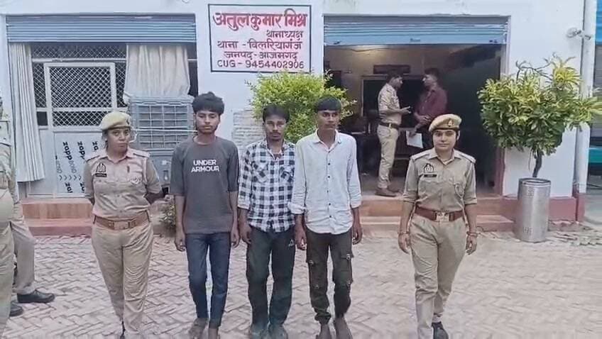 स्कूल से लौट रही छात्राओं पर अश्लील टिप्पणी और इशारे करने के आरोप में युवक पर मुकदमा, तीन का चालान, स्कूल के आसपास एंटी रोमियो टीम ने की चेकिंग
आजमगढ़
https://abckhabar.in/?p=9013