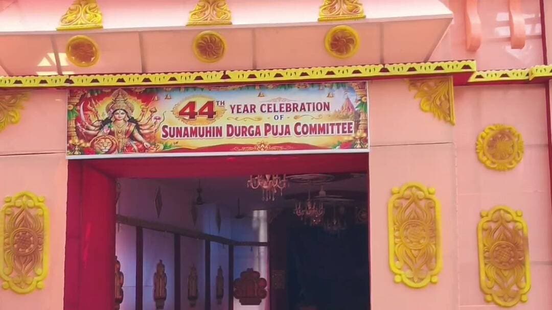ବାରିପଦା ସଦର: ମହାସପ୍ତମୀରେ ଚଳଚଞ୍ଚଳ ପୂଜାମଣ୍ଡପ: ମା’ଙ୍କ ଆରାଧନାରେ ମଗ୍ନ ଶ୍ରଦ୍ଧାଳୁ