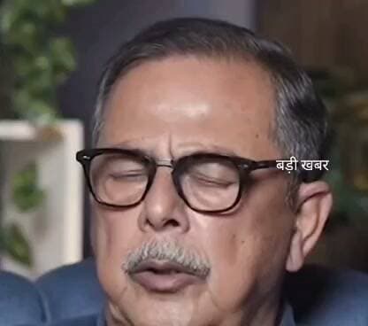 *‘कुशवाहा जी थोड़ा दुआ सलाम ठीक कर लें’ - विधायक सिद्धार्थ से मतभेद पर बोले अजय सिंह राहुल।*
मध्य प्रदेश के पूर्व नेता प्रतिपक्ष अजय सिंह राहुल ने सतना विधायक सिद्धार्थ कुशवाहा पर तंज कसते हुए कहा - ‘कुशवाहा जी थोड़ा दुआ सलाम ठीक कर ले’। मामला सतना में कांग्रेस की गुटबाजी का है। बीते कुछ समय से सतना में अजय सिंह राहुल और विधायक सिद्धार्थ कुशवाहा के बीच पोस्टर-वार और मंच साझा न करने को लेकर मनमुटाव की खबरें आती रही हैं। 2023 में भारत जोड़ो यात्रा के कार्यक्रम में भी अजय सिंह को पोस्टर से गायब रखने का आरोप लगा था। इसी पृष्ठभूमि में जब मीडिया ने मतभेद पर सवाल पूछा तो अजय सिंह राहुल ने यह चुटकी भरा बयान दिया। जिसकी अब बड़ी राजनैतिक गलियारों में बड़ी तेजी से चर्चा हो रही है।