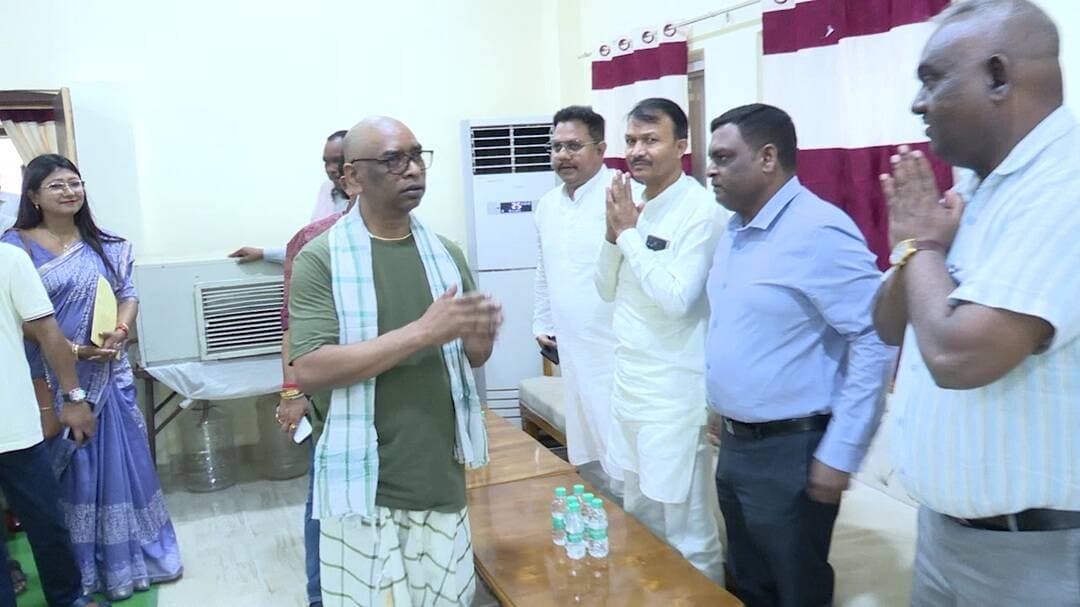 गोला: नेमरा में मुख्यमंत्री हेमंत सोरेन की माता रूपी सोरेन का गरिमामय संस्कार भोज