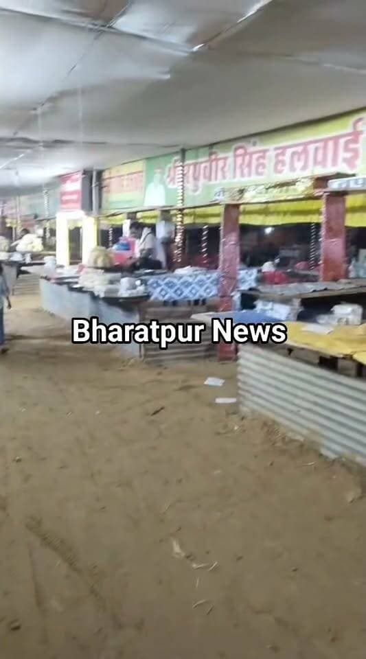 श्री जसवंत प्रदर्शनी पशु मेला भरतपुर में सजने लगी दुकानें