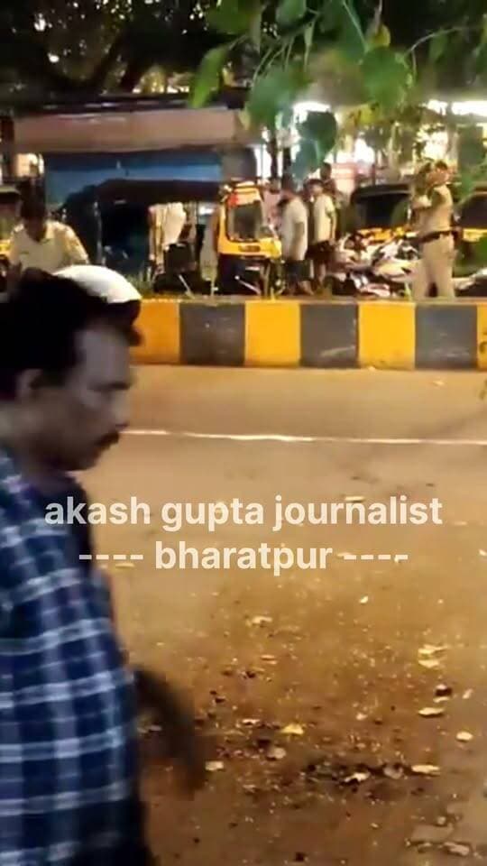 टाइगर श्रॉफ पर फायरिंग मामला.. पुलिस और फॉरेंसिक ने मौके पर जांच शुरू की