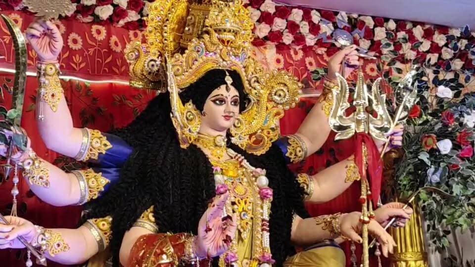 श्री चन्द मंदिर में माता भगवती की महाआरती