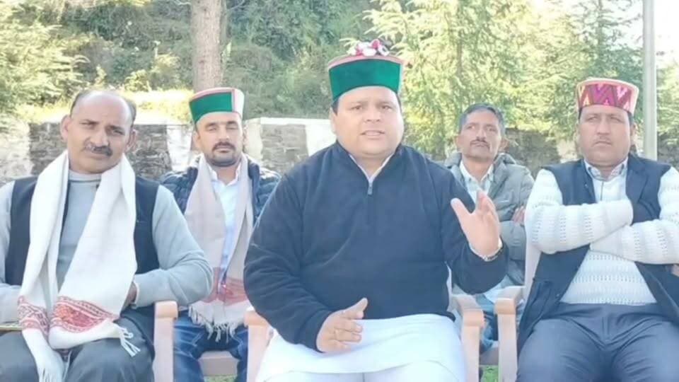 “कांग्रेस और सुक्खू से बैर नहीं, जयराम-नड्डा की खैर नहीं!” RDG और आर्थिक पैकेज पर सुरजीत शर्मा भरमौरी का भाजपा से तीखा सवाल