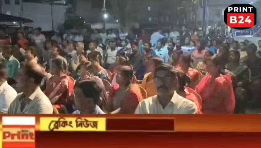লালগোলায় ৯৫টি দুর্গাপুজো কমিটিকে এক লক্ষ টাকা করে সরকারি অনুদান।
