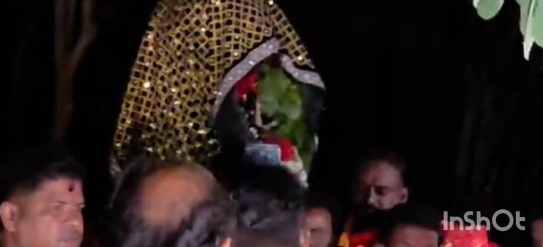 କଳାହାଣ୍ଡି: ଭବାନୀପାଟଣାରେ ମା' ମାଣିକେଶ୍ବରୀଙ୍କ ପ୍ରସିଦ୍ଧ ଛତର ଯାତ୍ରା ଆରମ୍ଭ