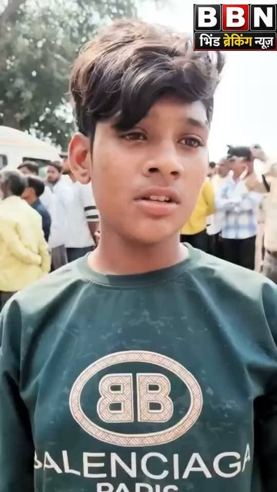 शीतला माता हादसा: जब सिस्टम ने नहीं दिखाई तत्परता, तो बालक 10-15 किमी दूर से रात में हाइड्रोलिक मशीन लेकर पहुंचा!