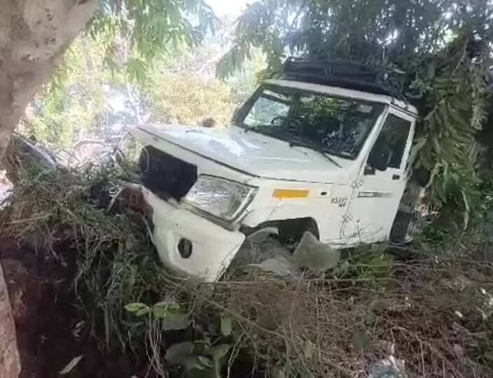 ਕਪੂਰਥਲਾ: ਕਪੂਰਥਲਾ-ਫੱਤੂਢੀਂਗਾ ਰੋਡ 'ਤੇ ਭਿਆਨਕ ਹਾਦਸਾ, ਬਲੈਰੋ ਅਤੇ ਮੋਟਰਸਾਈਕਲ ਦੀ ਟੱਕਰ ਵਿੱਚ ਨੌਜਵਾਨ ਗੰਭੀਰ ਜ਼ਖਮੀ