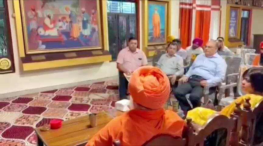 ਸੁਲਤਾਨਪੁਰ ਲੋਧੀ: ਪੰਜਾਬ ਦੀਆਂ ਨਦੀਆਂ ਨੂੰ ਪ੍ਰਦੂਸ਼ਣ ਮੁਕਤ ਕਰਨ ਲਈ ਬਣੇਗੀ ਨਵੀਂ ਰਣਨੀਤੀ, ਸੰਤ ਸੀਚੇਵਾਲ ਨਾਲ ਮੀਟਿੰਗ