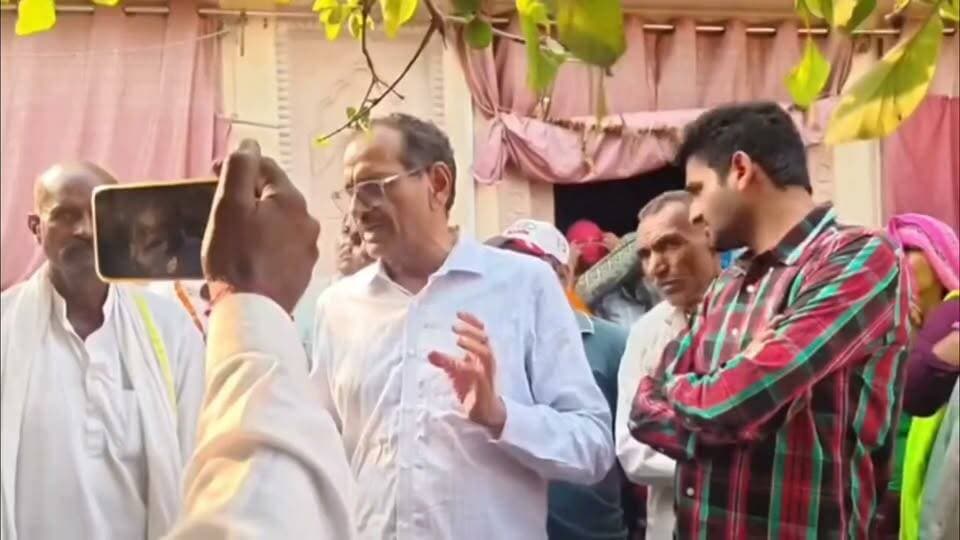 पूर्व IG रूप सिंह मीणा, प्रहलाद खटाना बोले.......
पूर्व विधायक अतर सिंह भड़ाना हत्याकांड मामला