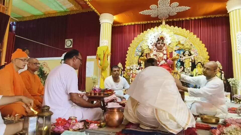 শুরু হলো কুমারী পূজা