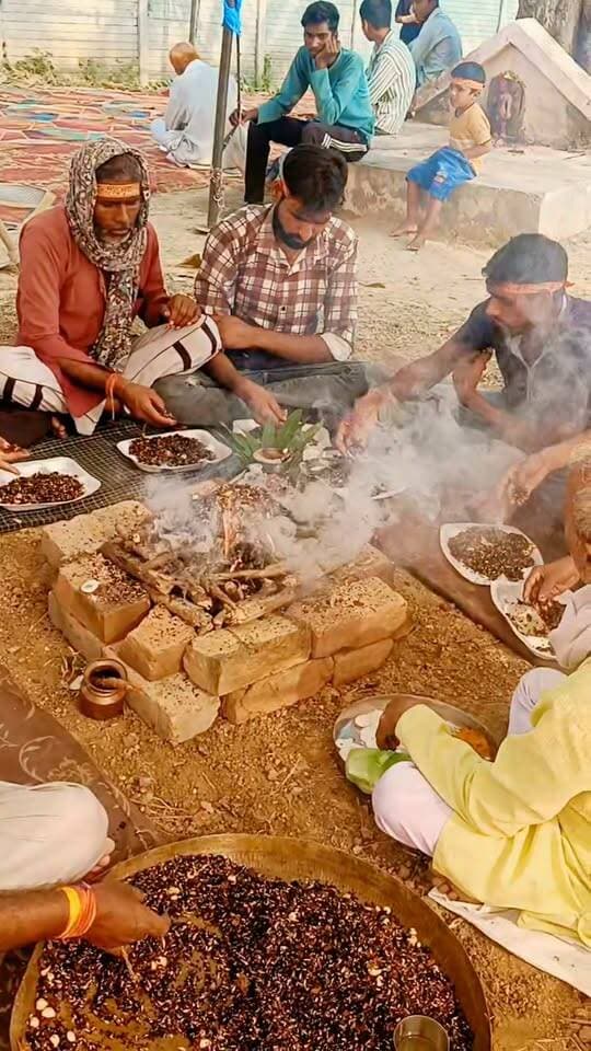 🙏 सर्वमंगल मांगल्ये मंत्र
सर्वमङ्गलमाङ्गल्ये शिवे सर्वार्थसाधिके।
शरण्ये त्र्यम्बके गौरी नारायणि नमोऽस्तुते॥
स्वाहा
@हाइलाइट
