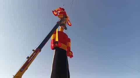 अम्बाला: बराड़ा में 125 फीट ऊंचा इको-फ्रेंडली रावण का पुतला, 12वीं के छात्र ने बनाया
