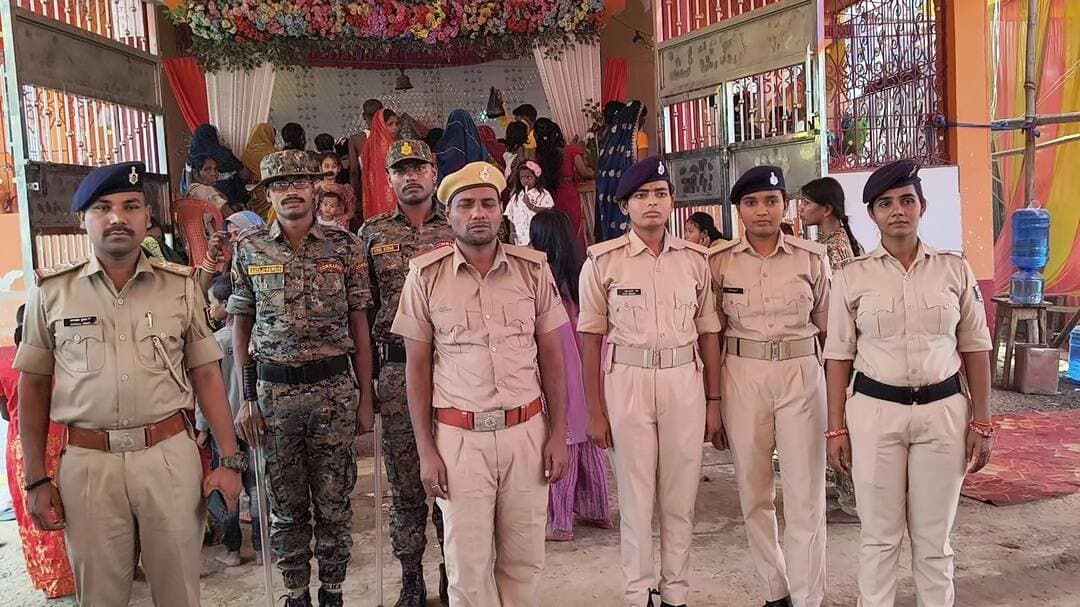 प्राणपुर: प्राणपुर थाने में दुर्गा मंदिरों पर सुरक्षा बढ़ाई, गश्ती तेज