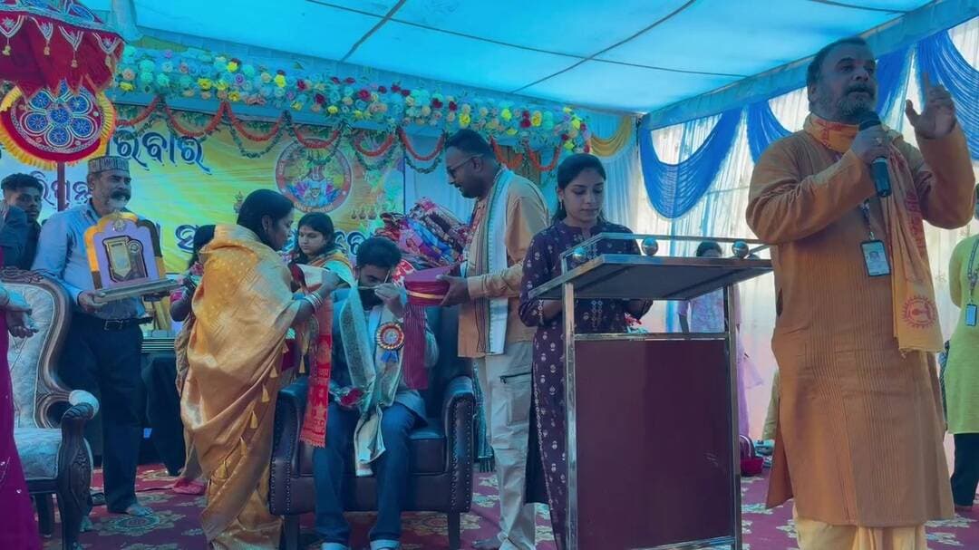 କୋଟପାଡ: ବୋରିଗୁମ୍ମାରେ ସେବା ଓ ସମ୍ମାନ ସମାବେଶ, ଜୟପୁର ମହାରାଣୀଙ୍କୁ ଭବ୍ୟ ସ୍ୱାଗତ