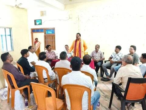 ବୌଦ୍ଧ ସଦର: ବୌଦ୍ଧ: ସରକାରୀ କର୍ମଚାରୀଙ୍କ ସମସ୍ୟା ନେଇ ବିଧାୟକଙ୍କ ସହ ଆଲୋଚନା